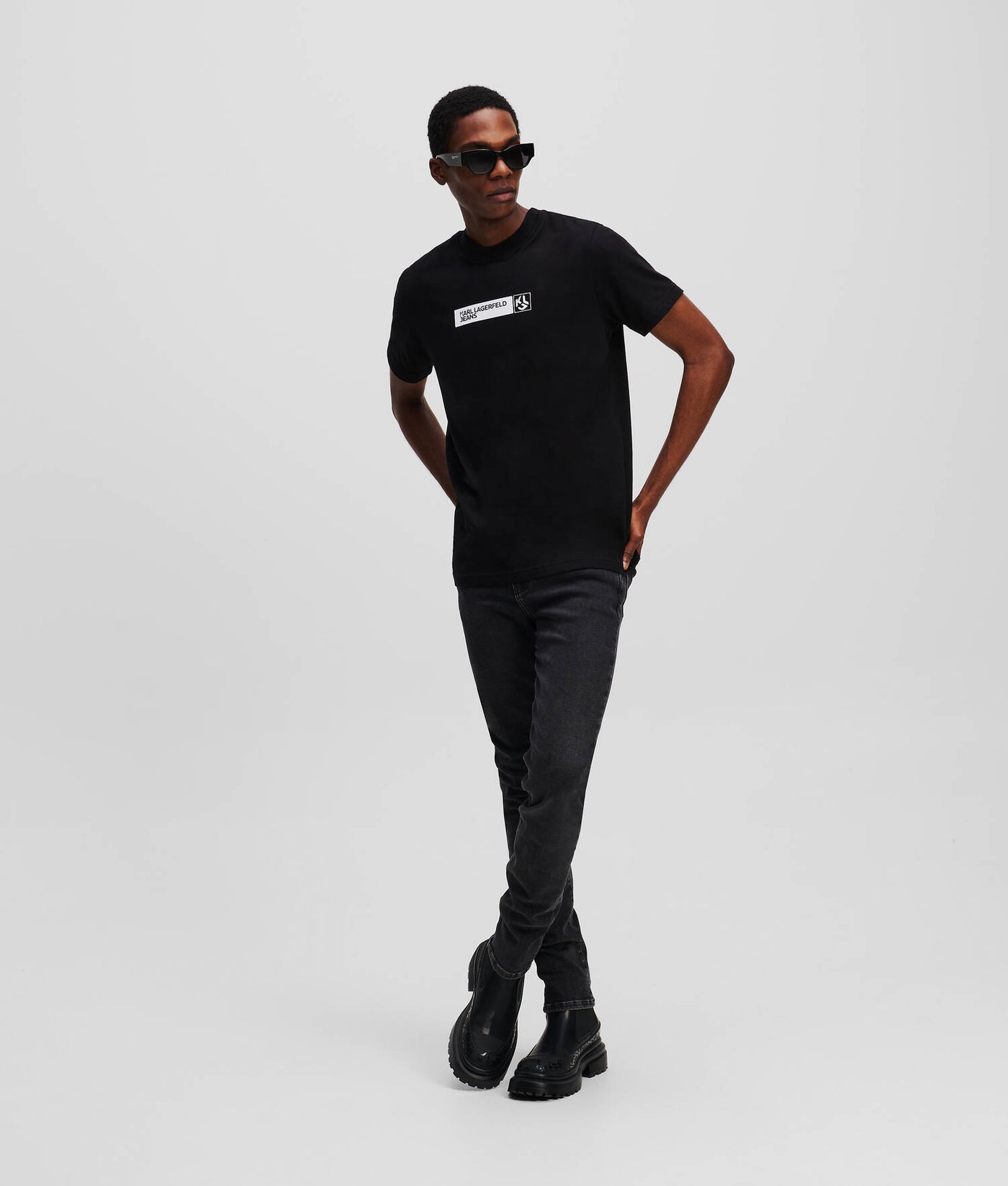 Karl Lagerfeld Slim Fit Graphic T-shirt | Black